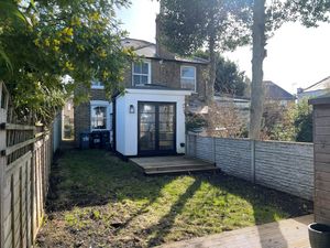 Photo 17- click for photo gallery